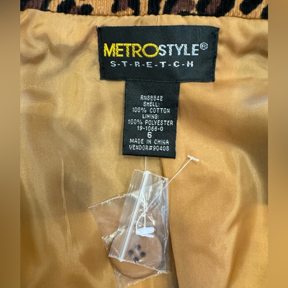 MetroStyle Corduroy Leopard Blazer - Picture 6 of 7